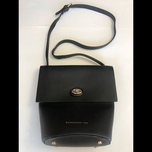 Expressions NYC bucket crossbody bag